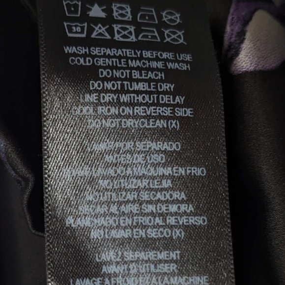 City Chic Black Satin Matching Pajama Set Floral Long Sleeve Pockets Size 24 - Picture 7 of 9